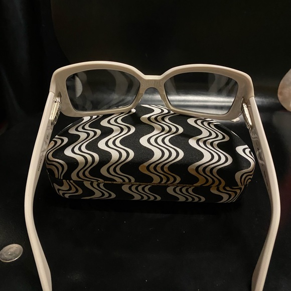 Missoni Frames Excellent Condition - Picture 3 of 6